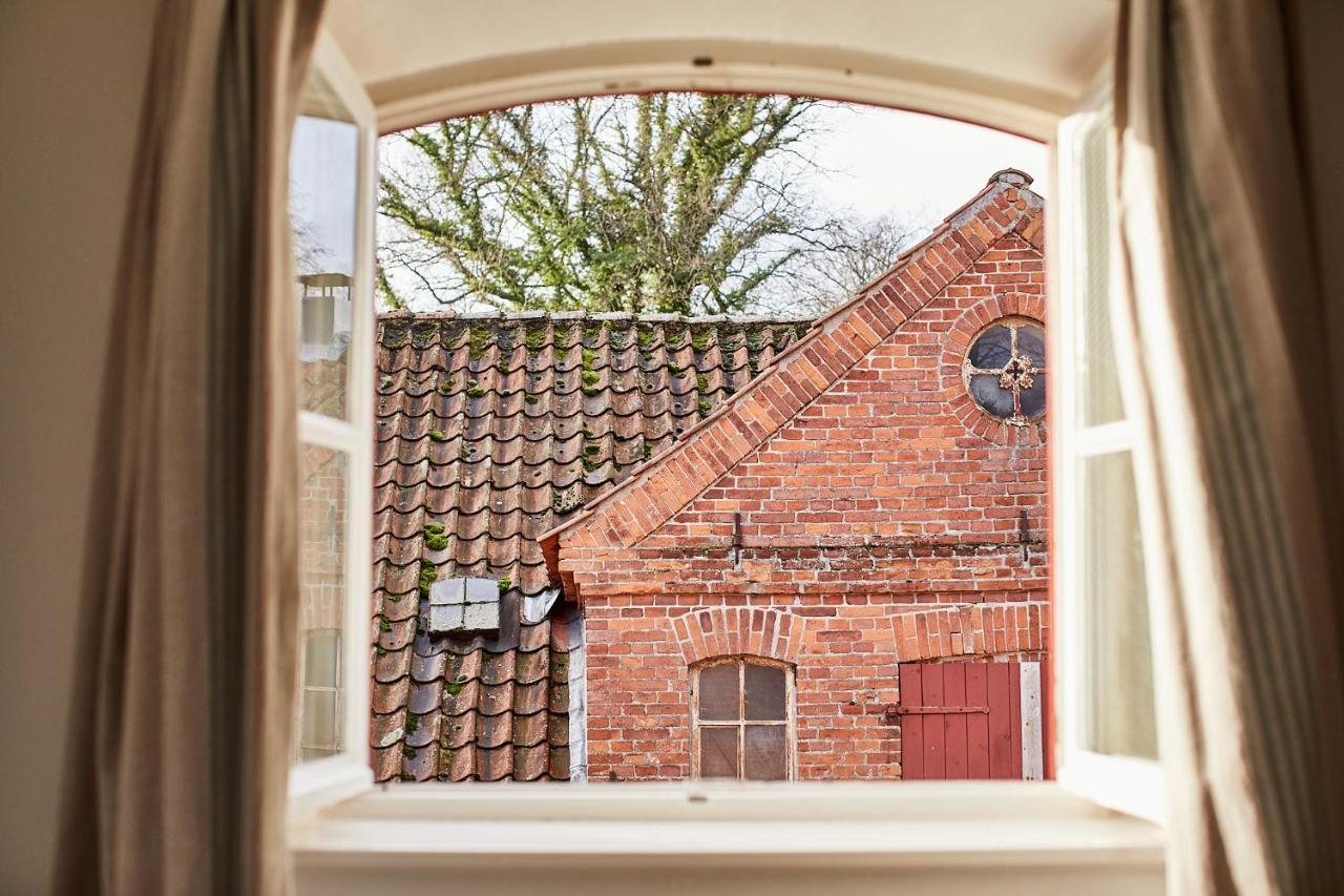 Gut Hohenstein - Meiereiappartment Barkelsby 外观 照片